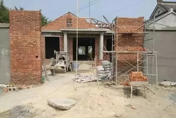 一款美觀經(jīng)濟(jì)又實惠的一層帶閣樓農(nóng)村自建別墅