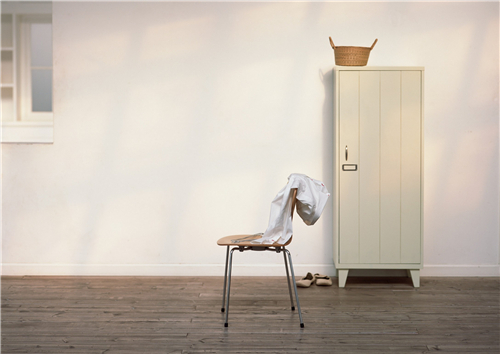 自建房衣柜裝修所用的推拉門該怎么保養(yǎng)？