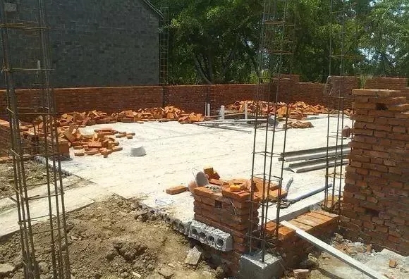 一款美觀經(jīng)濟(jì)又實惠的一層帶閣樓農(nóng)村自建別墅