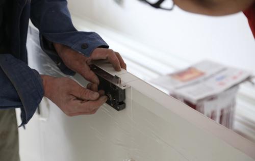 別墅裝修木門安裝注意事項