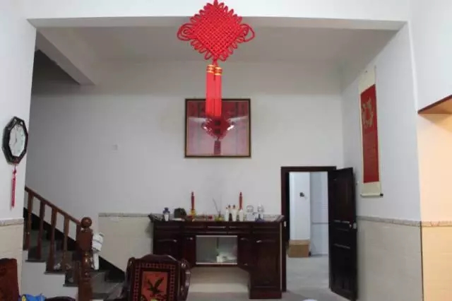 【分享】江西網(wǎng)友花30萬建成帶門面的農(nóng)村別墅，臨街地基很適合！