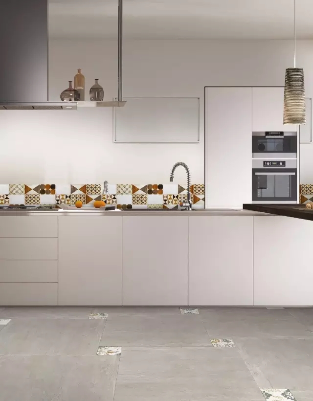 客餐廳、廚衛(wèi)、陽臺的地磚如何選？區(qū)別對待才合理！